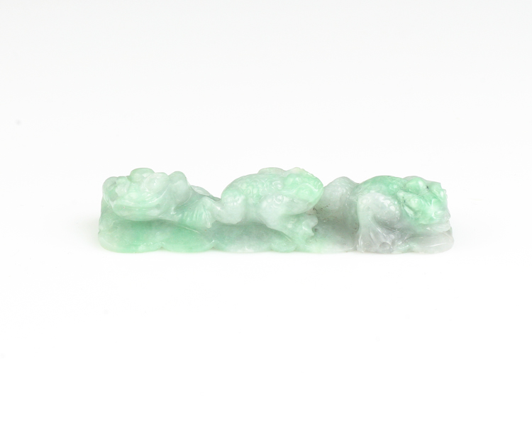 Jadeite (type-A) frogs - Click Image to Close