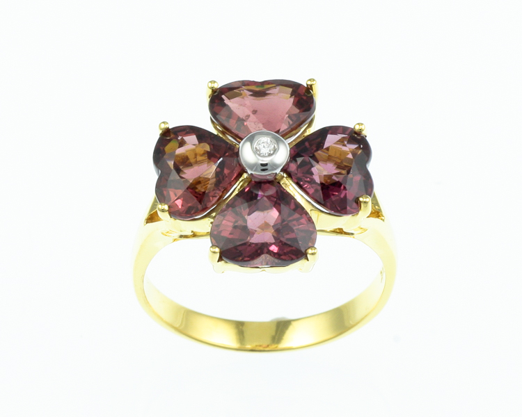 Garnet and diamond ring - Click Image to Close