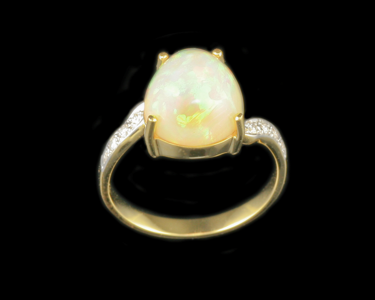 Opal and diamond ring - Click Image to Close