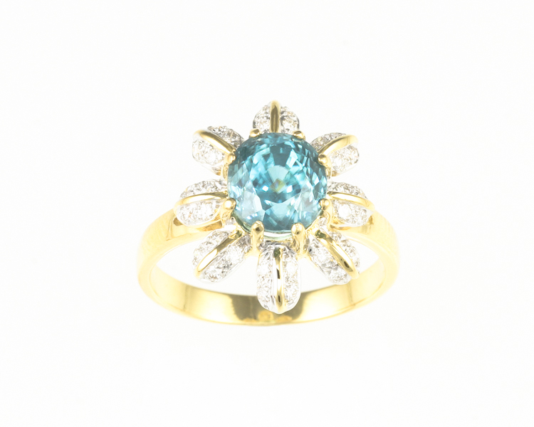 Zircon and diamond ring - Click Image to Close