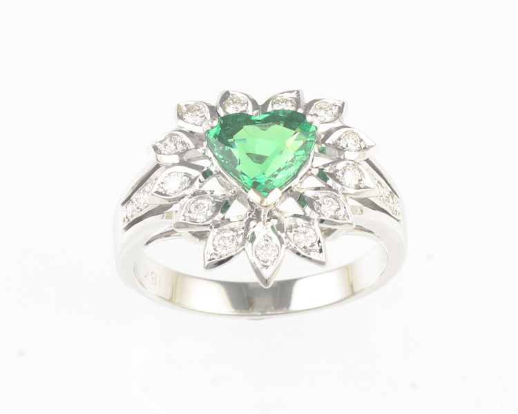 Tsavorite garnet and diamond ring - Click Image to Close