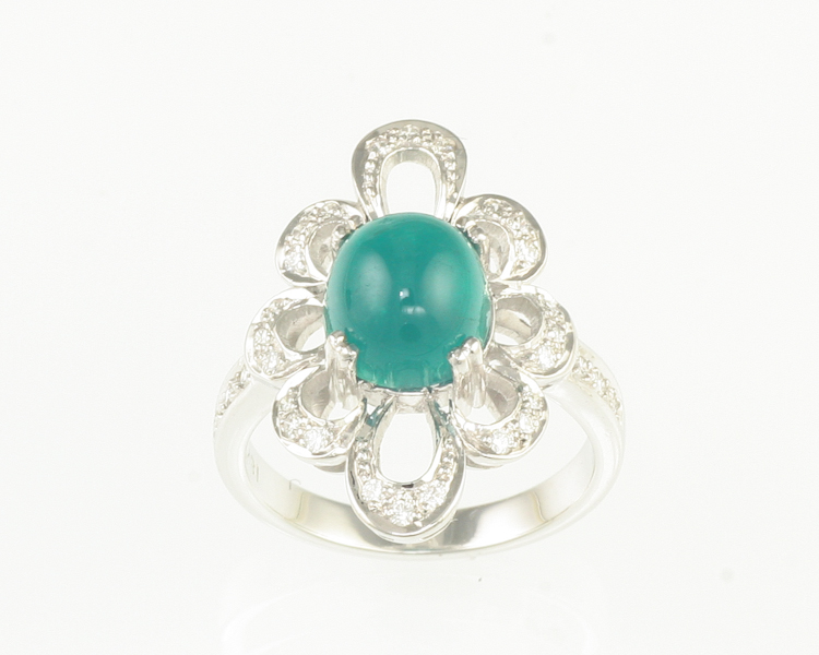 Emerald and diamond ring - Click Image to Close