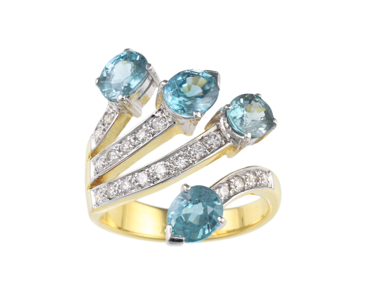 Zircon and diamond ring - Click Image to Close