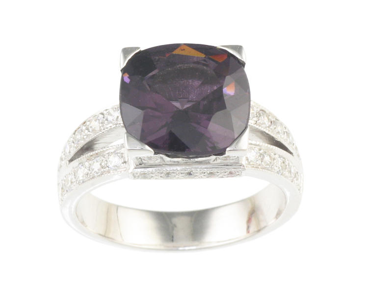 Spinel and cubic zirconia ring - Click Image to Close