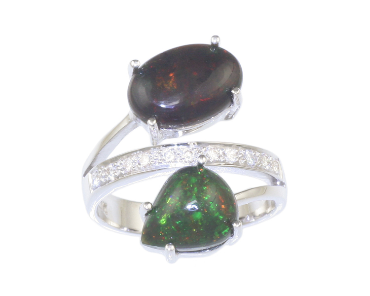 Opal and diamond ring - Click Image to Close