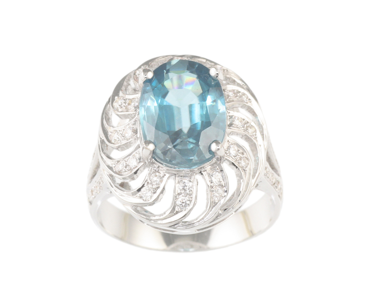 Zircon and diamond ring - Click Image to Close