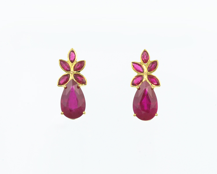 Ruby earrings - Click Image to Close