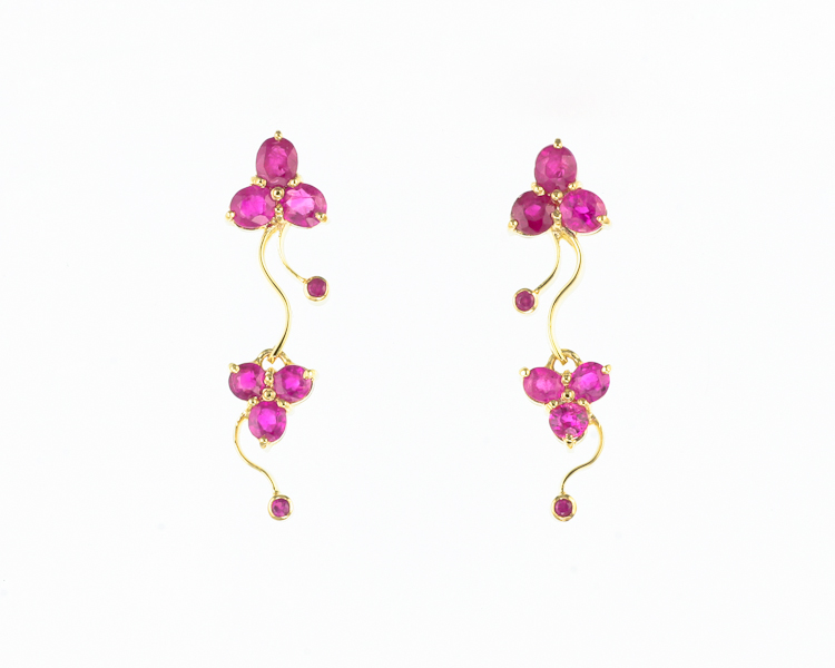 Ruby earrings - Click Image to Close