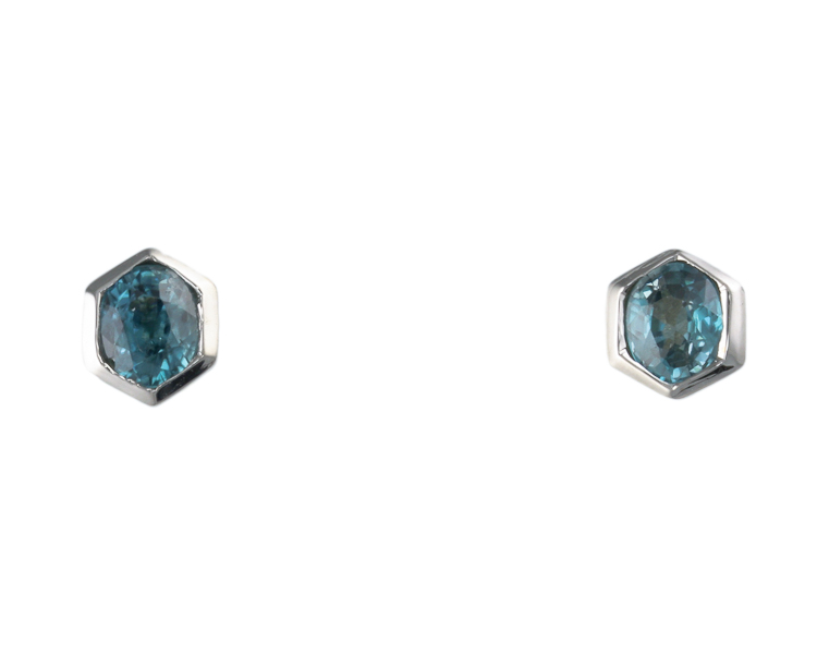 Zircon earrings - Click Image to Close