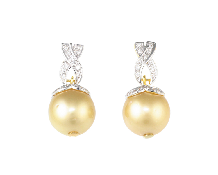 South sea pearl and diamond earrings - Click Image to Close