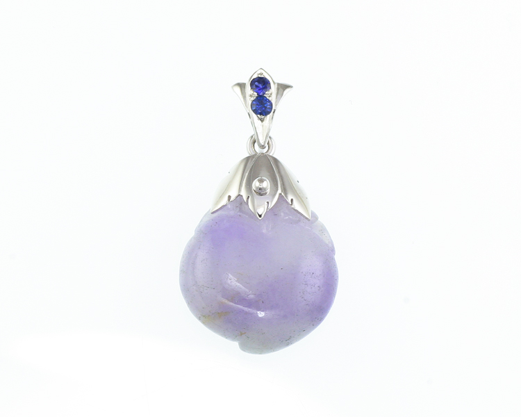 Jadeite (type-A) carving and blue sapphire pendant - Click Image to Close