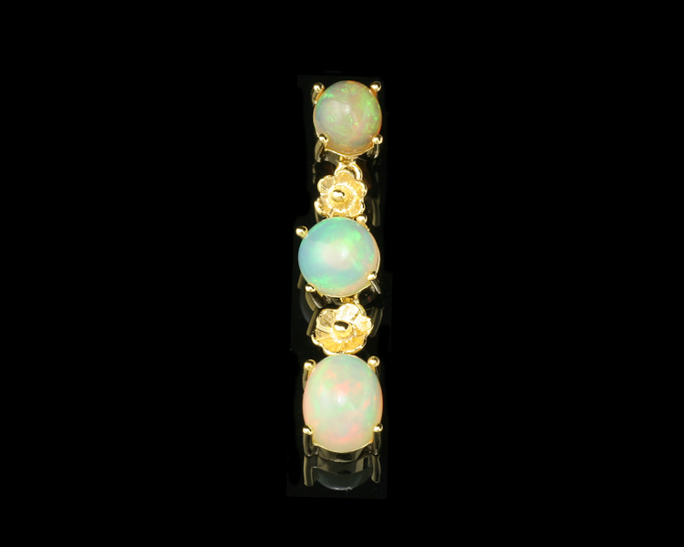 Opal pendant - Click Image to Close