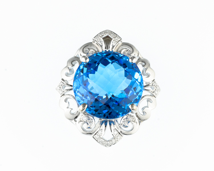 Topaz and diamond pendant - Click Image to Close