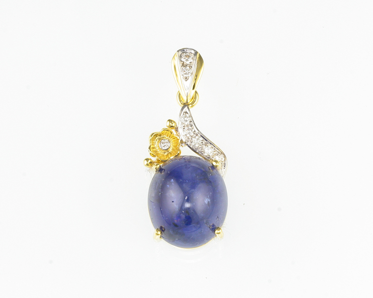 Blue sapphire and diamond pendant - Click Image to Close