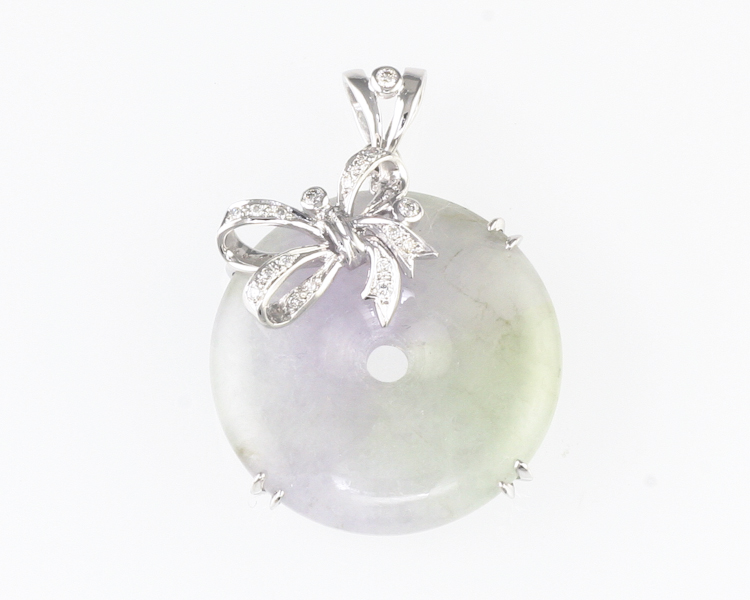 Jadeite (type-A) carving and diamond pendant - Click Image to Close