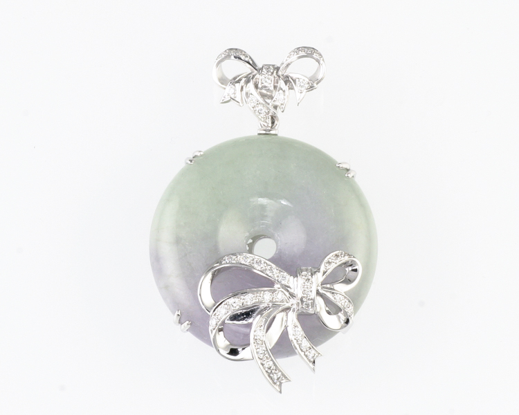 Jadeite (type-A) carving and diamond pendant - Click Image to Close