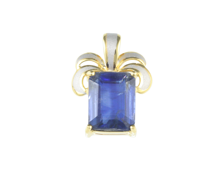 Kyanite pendant - Click Image to Close