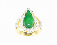 Jadeite (type-A) and diamond ring