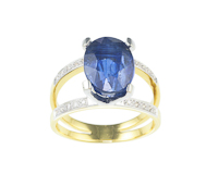 Kyanite and diamond ring