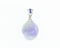 Jadeite (type-A) carving and blue sapphire pendant