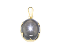 Star sapphire pendant